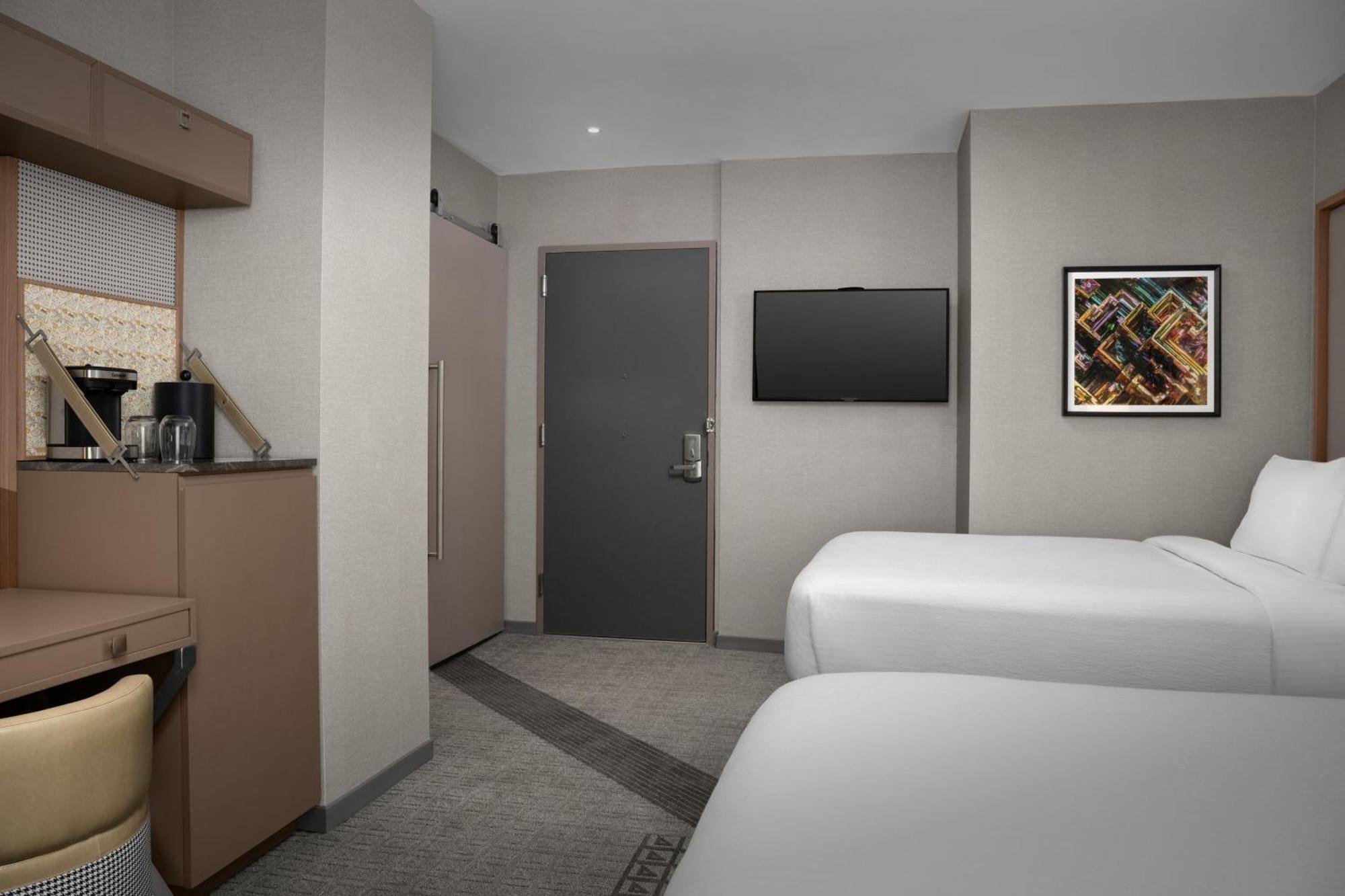 Springhill Suites By Marriott New York Manhattan Times Square ภายนอก รูปภาพ