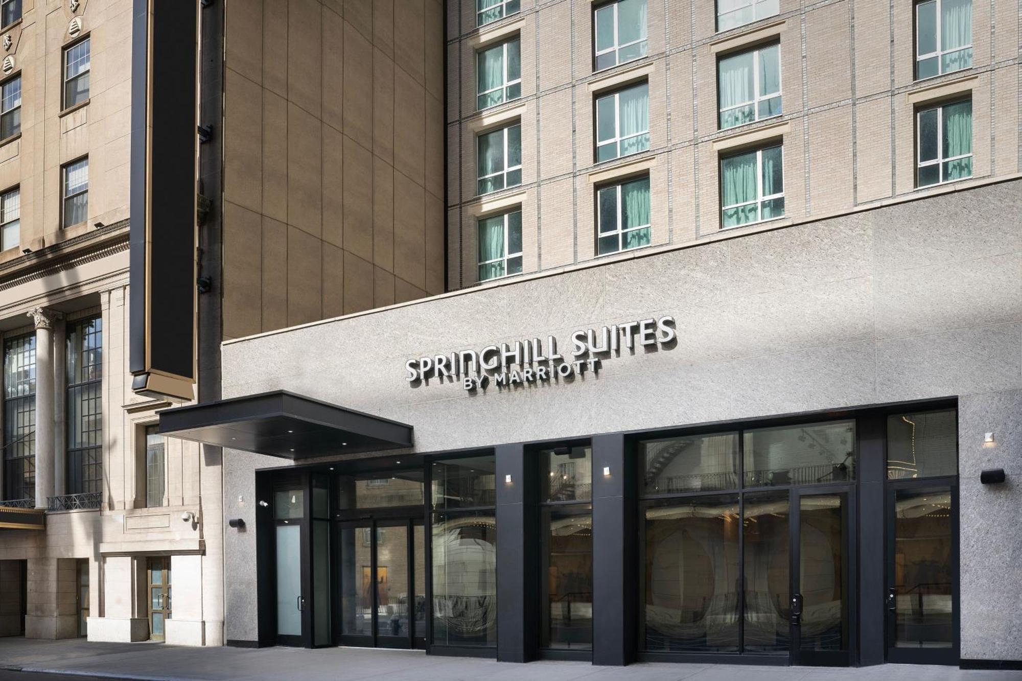 Springhill Suites By Marriott New York Manhattan Times Square ภายนอก รูปภาพ